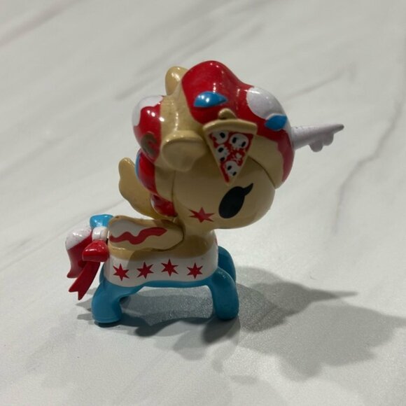 NWT Tokidoki Unicorno Olivia Chicago C2E2 Box 2021 - Picture 6 of 7
